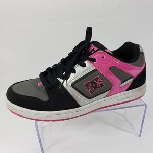DC leather skater shoes sz 9